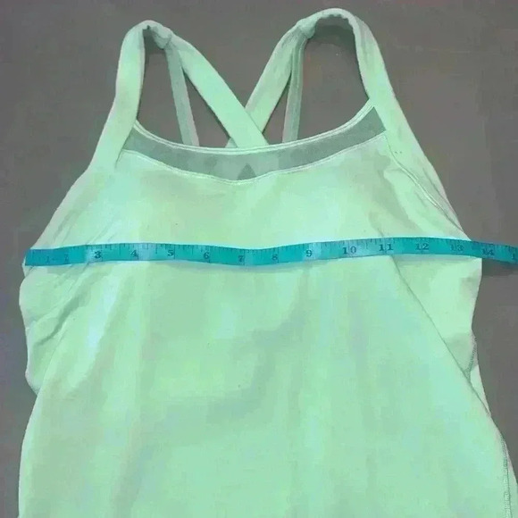 Lululemon Citra Lime Green Rally Your Heart Tank Built In Bra Tank Top Size - Picture 4 of 8